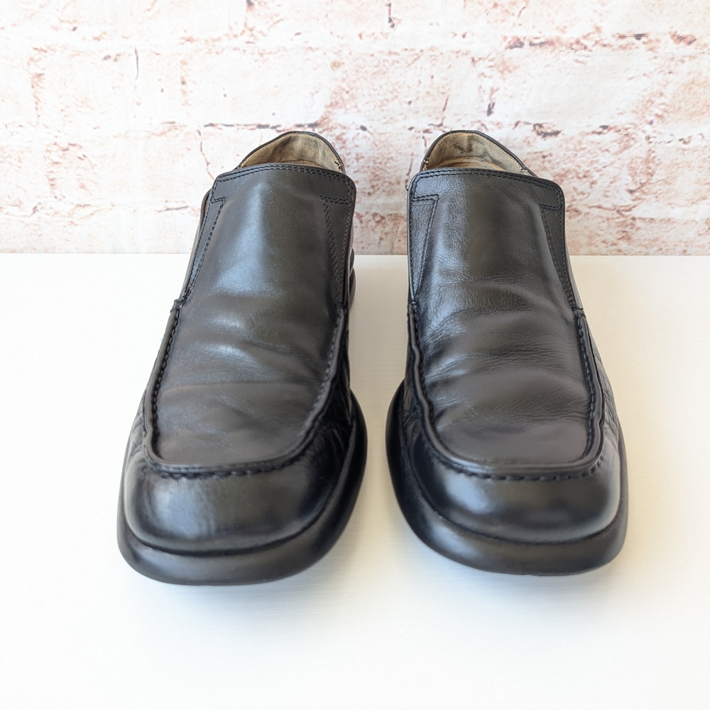 Bally Black Leather Loafers with Square Toe - Picture 3 of 12